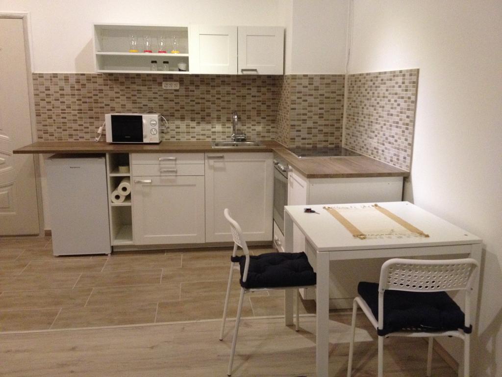 Dozsa Apartman Appartement Gödöllő Kamer foto
